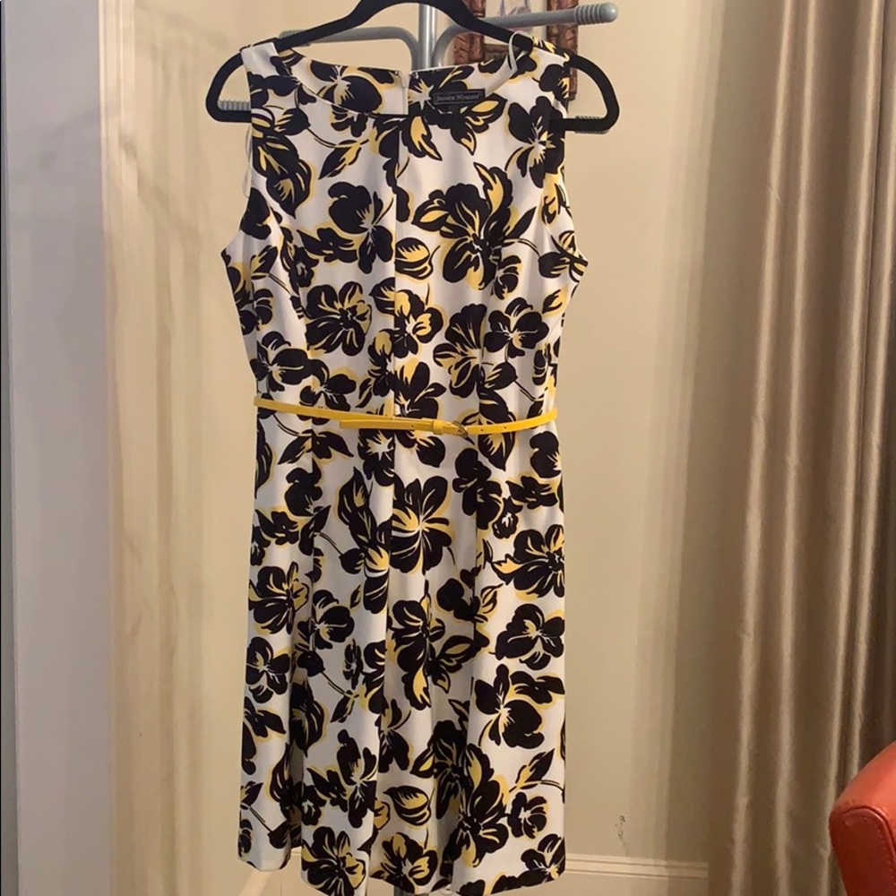 Jessica Howard Floral Dress